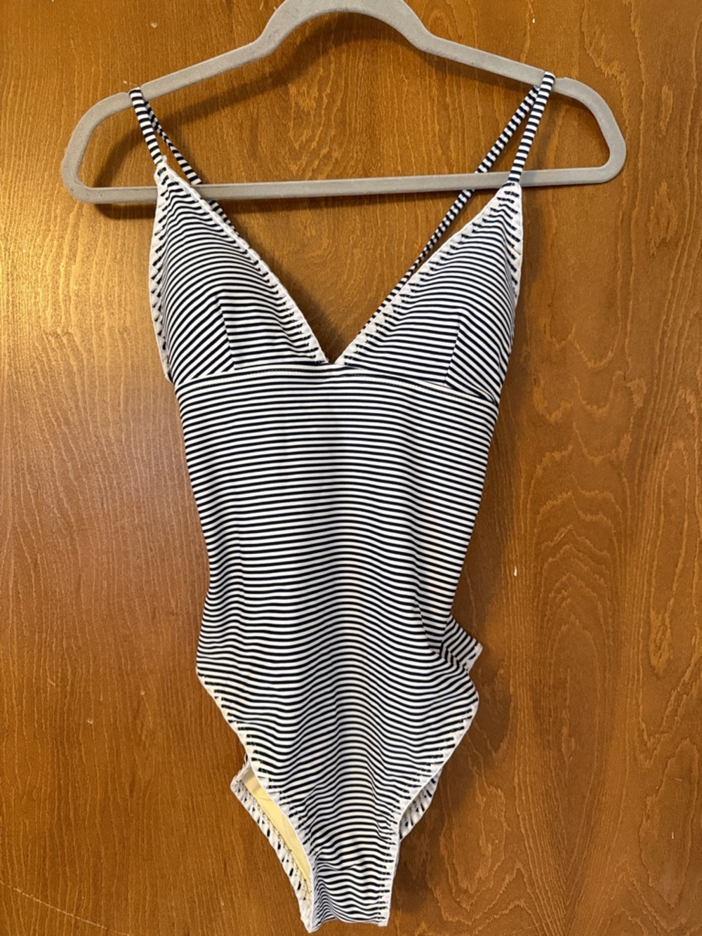 Cupshe Navy & White Striped V-Neck One-Piece Swimsuit